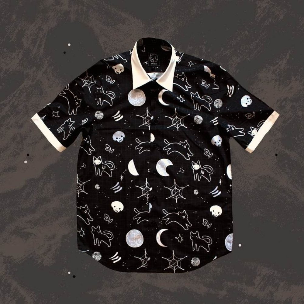 Sulkypup Halloween Kitties Button Down